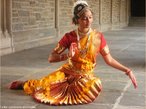 Estilo de dana clssica na ndia conhecido como Bharatanatyam, originrio de Tamil Nadu, um estado no sul da ndia. <br> <br> Palavras-chave: dana, dana indiana, ndia, Bharatanatyam.