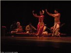 Estilo de dana clssica na ndia conhecido como Odissi. <br> <br> Palavras-chave: dana, dana indiana, Odissi.