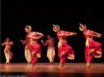 Estilo de dana clssica na ndia conhecido como Odissi. <br> <br> Palavras-chave: dana, dana indiana, Odissi.