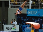 O atleta da ginástica artística Diego Hypólito na prova de salto masculino do Pan 2007. <br> <br> Palavras-chave: ginástica, ginástica artística, salto, Diego Hypólito.