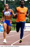 Atleta dria dos Santos acompanhada por um atleta-guia, que corre ao seu lado ligado por uma cordinha. <br> <br> Circuito Loterias Caixa - 2008. Etapa Braslia DF. <br> <br> Palavras-chave: para-atleta, atletismo, dria dos Santos.